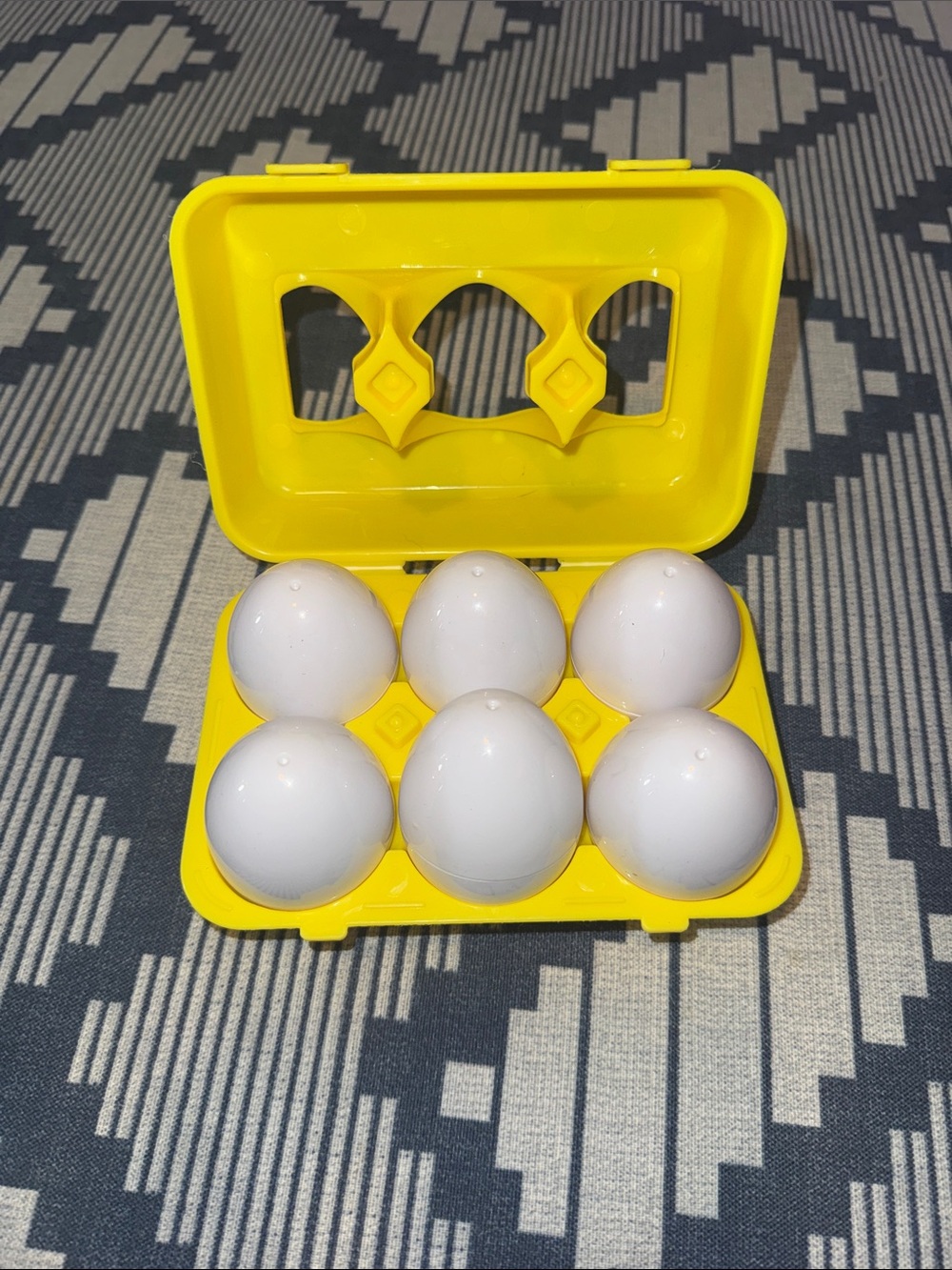 Matching Egg Learning Shapes Montessori Fine Motor Skills - Picture 2 of 4